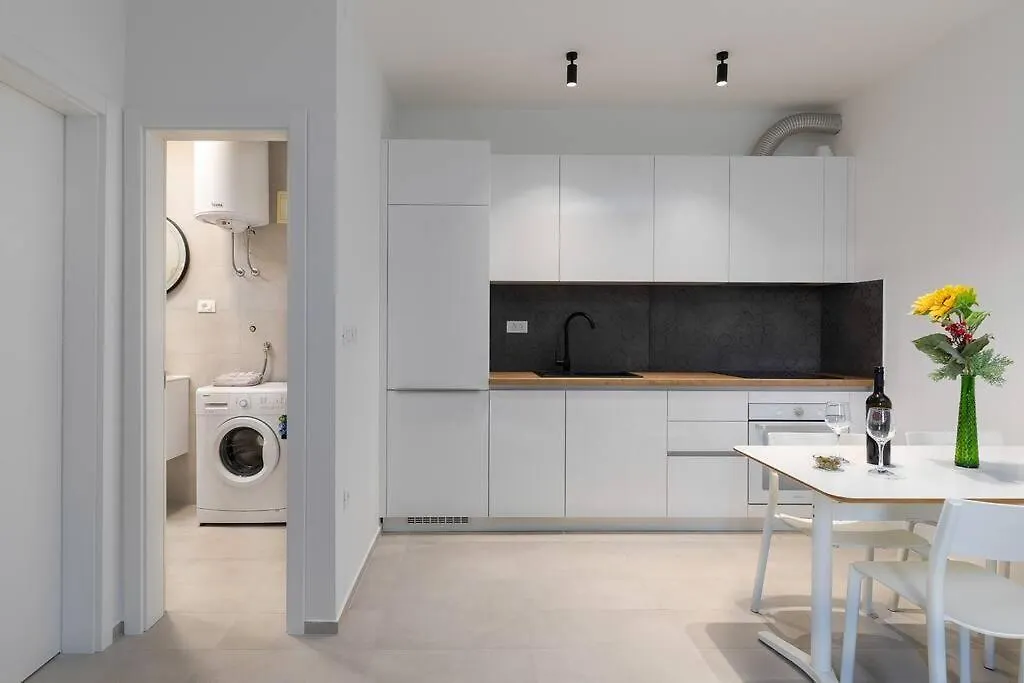 Apartments Bina Zara