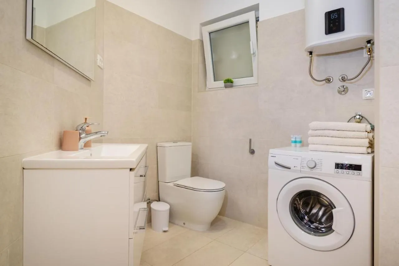 Apartments Bina Zara